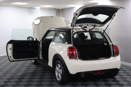 Mini Hatch COOPER 14