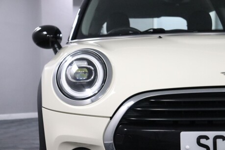 Mini Hatch COOPER 24