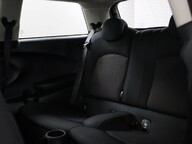 Mini Hatch COOPER 31