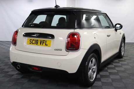 Mini Hatch COOPER 21