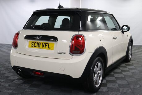 Mini Hatch COOPER 21