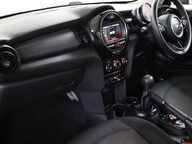 Mini Hatch COOPER 29