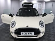 Mini Hatch COOPER 9