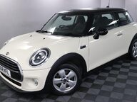 Mini Hatch COOPER 11