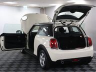 Mini Hatch COOPER 14