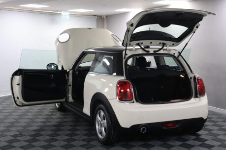 Mini Hatch COOPER 14
