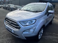 Ford Ecosport TITANIUM 18