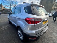 Ford Ecosport TITANIUM 22