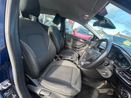 Ford Fiesta ZETEC TDCI 12