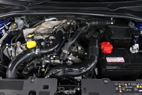 Renault Clio GT LINE TCE 44