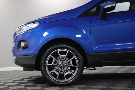 Ford Ecosport TITANIUM TDCI 27