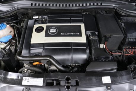 SEAT Leon CUPRA TSI 43