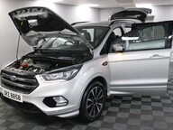 Ford Kuga ST-LINE TDCI 16