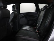 Ford Kuga ST-LINE TDCI 42