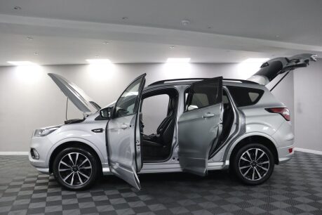 Ford Kuga ST-LINE TDCI 16