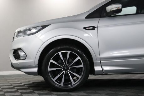 Ford Kuga ST-LINE TDCI 22