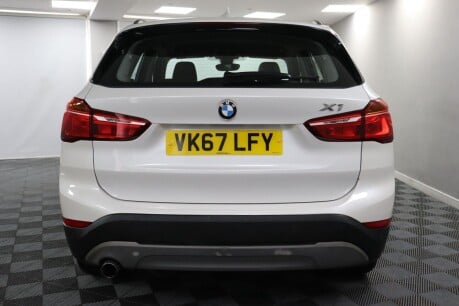 BMW X1 SDRIVE18I SE 8