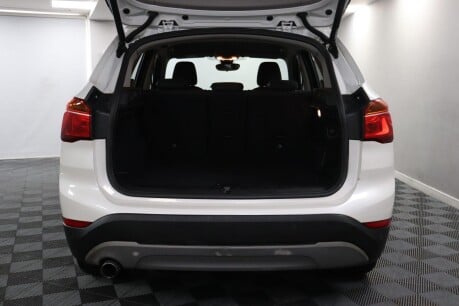 BMW X1 SDRIVE18I SE 14
