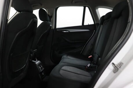 BMW X1 SDRIVE18I SE 41