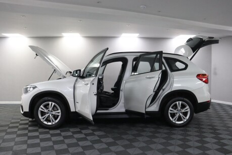 BMW X1 SDRIVE18I SE 4