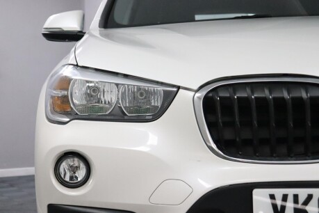BMW X1 SDRIVE18I SE 25