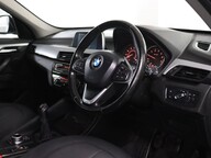 BMW X1 SDRIVE18I SE 3