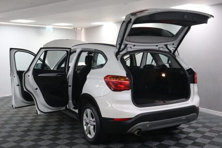 BMW X1 SDRIVE18I SE 22