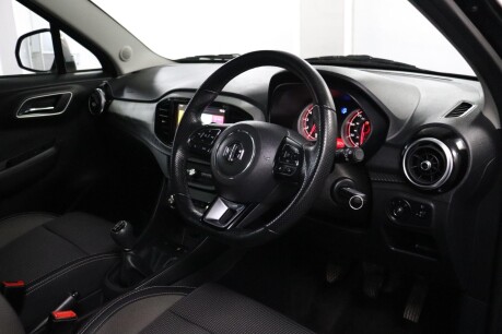 MG MG3 EXCLUSIVE NAV VTI-TECH 3