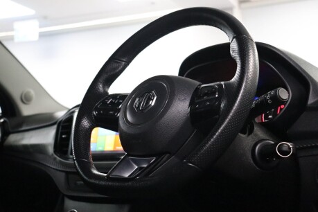 MG MG3 EXCLUSIVE NAV VTI-TECH 12