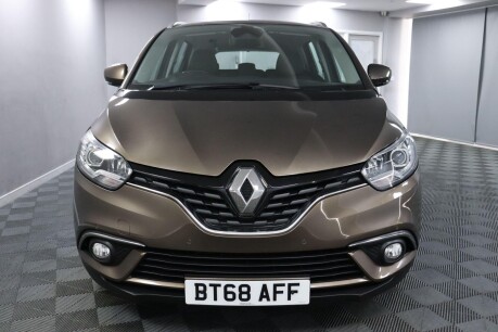 Renault Grand Scenic ICONIC TCE 2