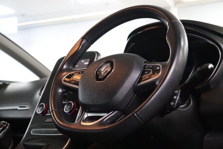 Renault Grand Scenic ICONIC TCE 12