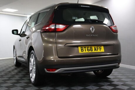 Renault Grand Scenic ICONIC TCE 29