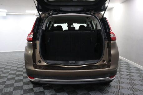 Renault Grand Scenic ICONIC TCE 14