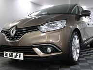 Renault Grand Scenic ICONIC TCE 28