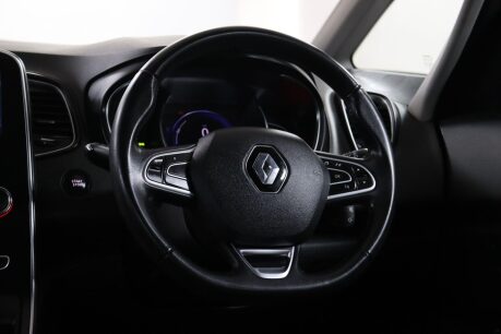 Renault Grand Scenic ICONIC TCE 47