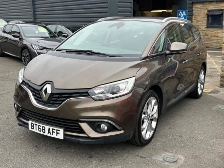 Renault Grand Scenic ICONIC TCE 2