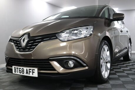 Renault Grand Scenic ICONIC TCE 12