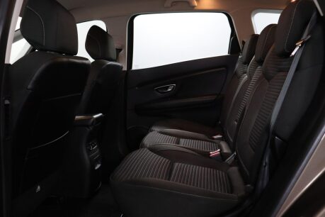 Renault Grand Scenic ICONIC TCE 26