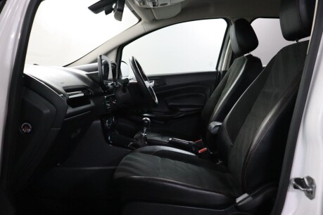 Ford Ecosport ST-LINE TDCI 43