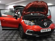 Renault Captur ICONIC TCE 15