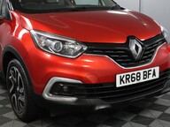 Renault Captur ICONIC TCE 26