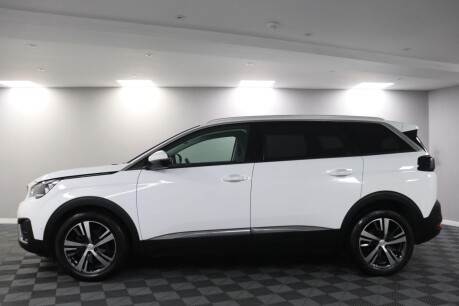 Peugeot 5008 BLUEHDI S/S ALLURE 18