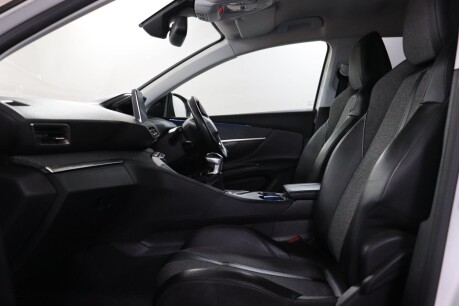 Peugeot 5008 BLUEHDI S/S ALLURE 44