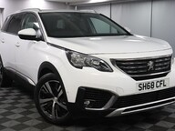 Peugeot 5008 BLUEHDI S/S ALLURE 19