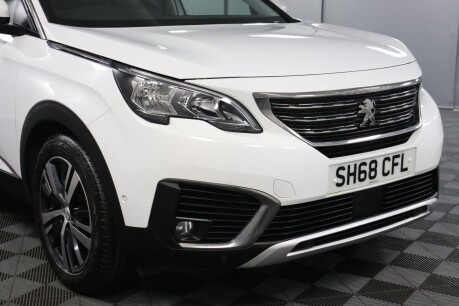 Peugeot 5008 BLUEHDI S/S ALLURE 26