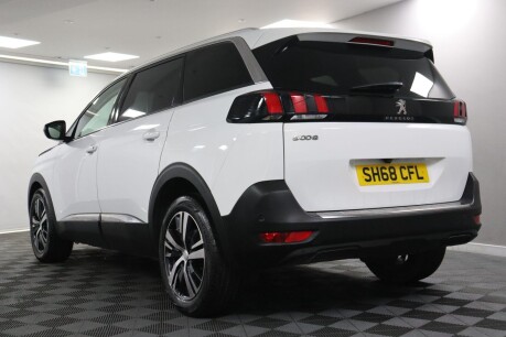 Peugeot 5008 BLUEHDI S/S ALLURE 22