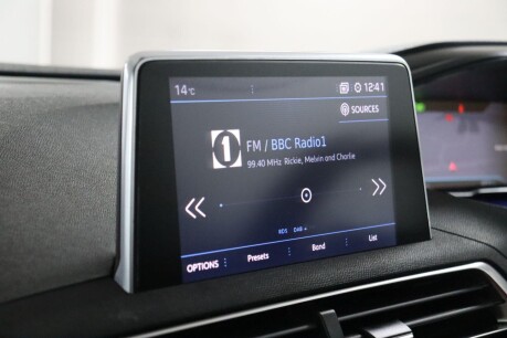 Peugeot 5008 BLUEHDI S/S ALLURE 40