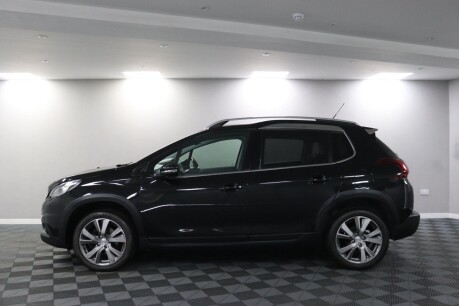 Peugeot 2008 S/S ALLURE 18