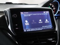Peugeot 2008 S/S ALLURE 37