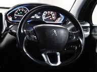 Peugeot 2008 S/S ALLURE 44